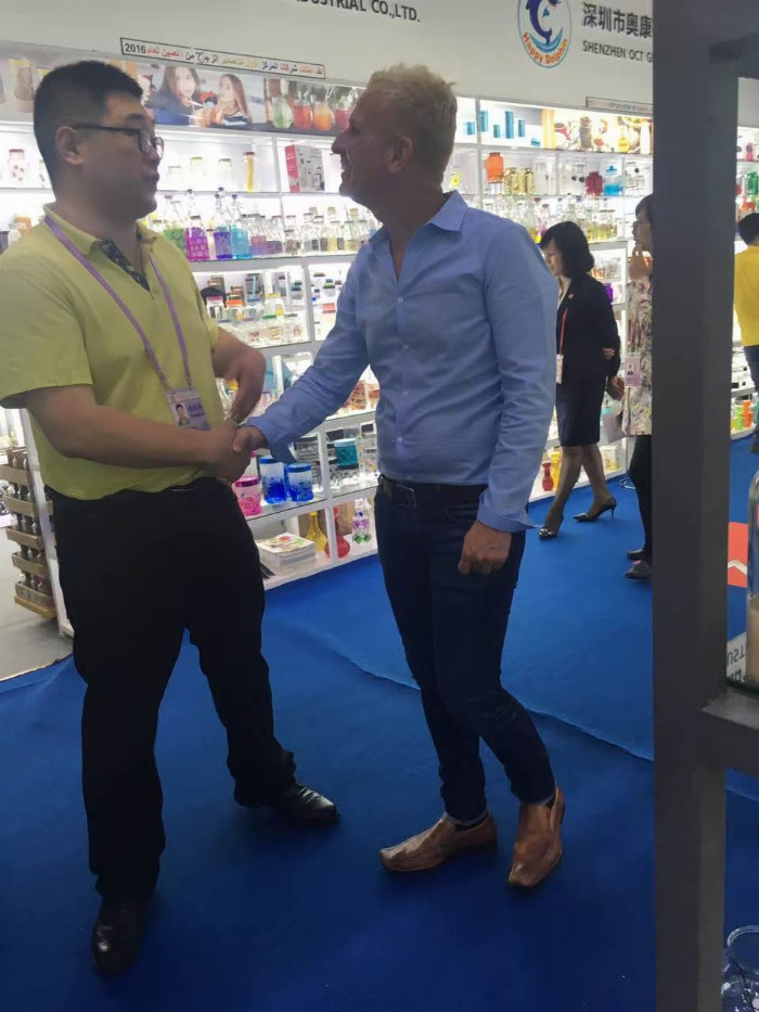淄博博振昌進(jìn)出口貿(mào)易公司 日用百貨銷售的發(fā)展與創(chuàng)新之路